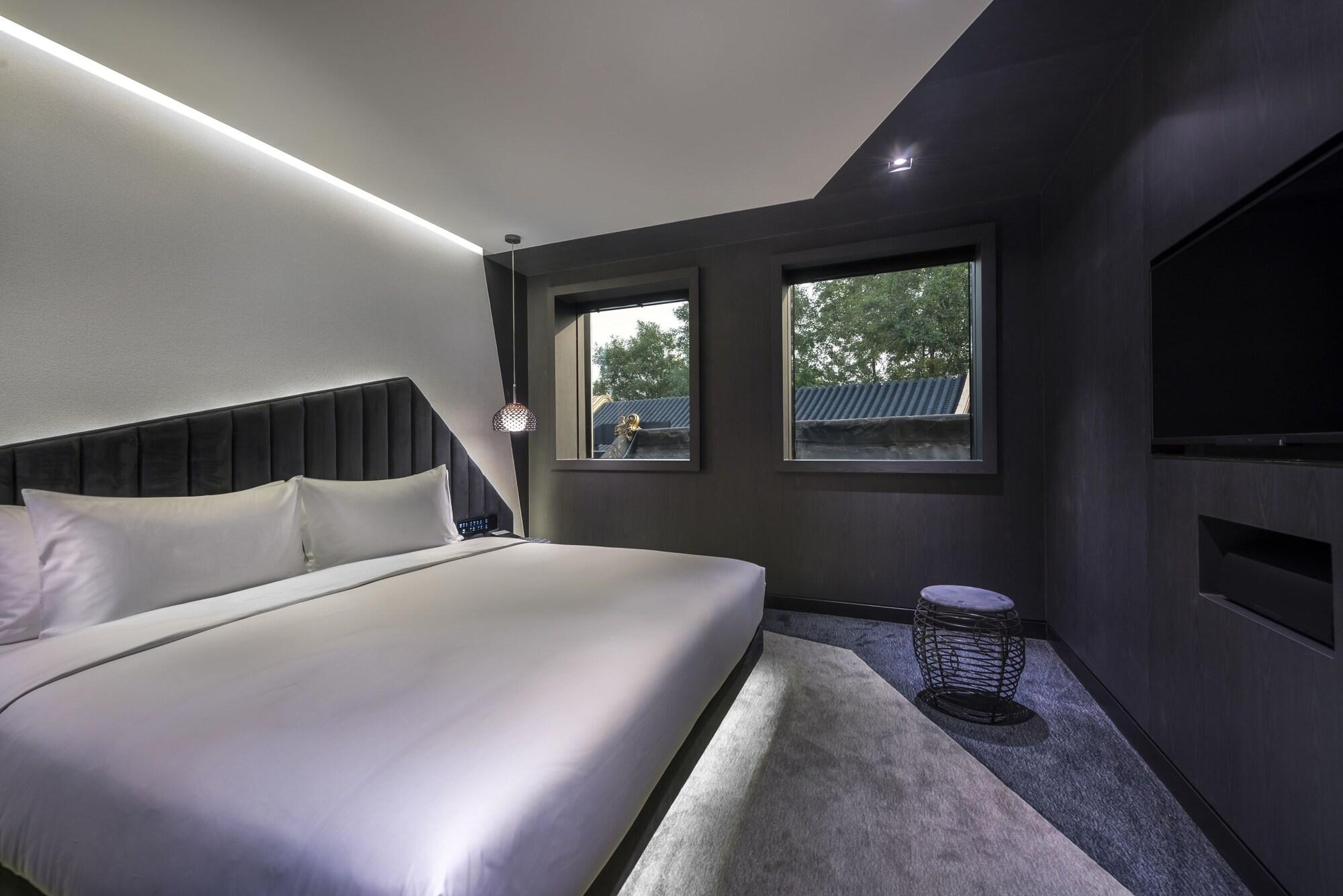 Vue Hotel Пекин Экстерьер фото