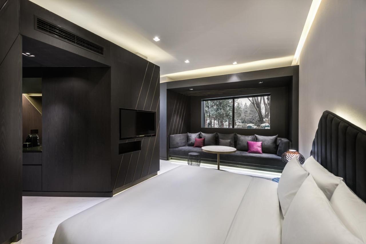 Vue Hotel Пекин Экстерьер фото
